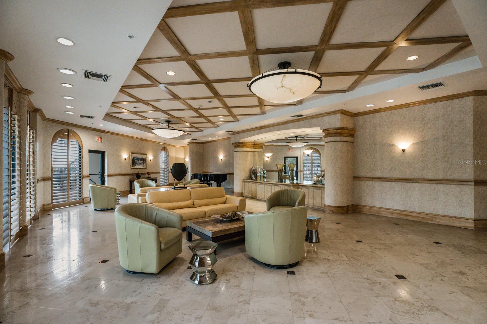 L AMBIANCE AT LONGBOAT KEY CLUB PH 02 - Residential