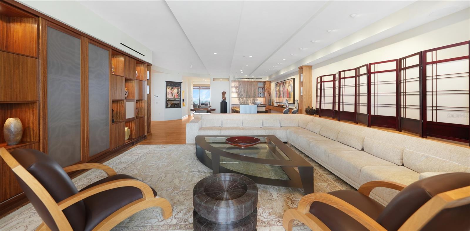 L AMBIANCE AT LONGBOAT KEY CLUB PH 02 - Residential