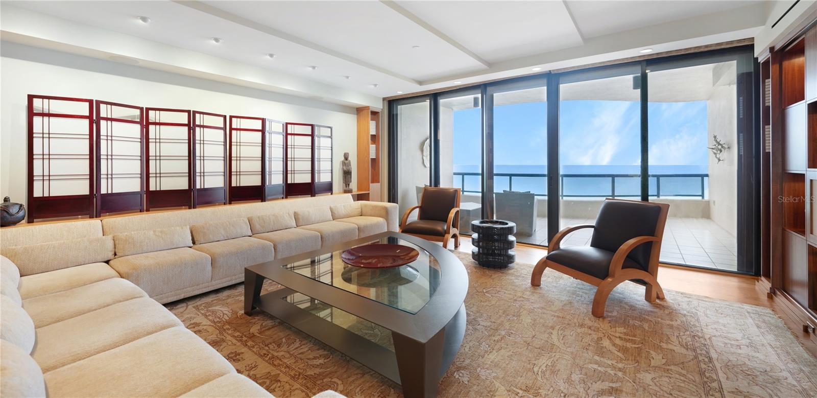 L AMBIANCE AT LONGBOAT KEY CLUB PH 02 - Residential