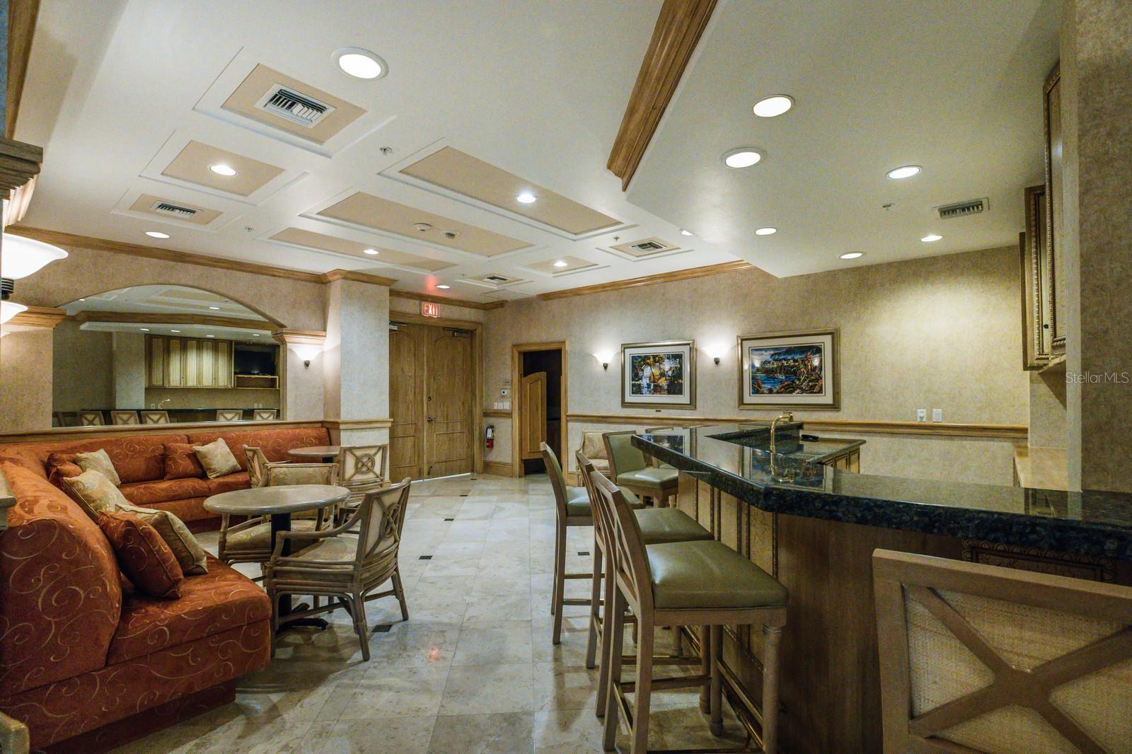 L AMBIANCE AT LONGBOAT KEY CLUB PH 02 - Residential