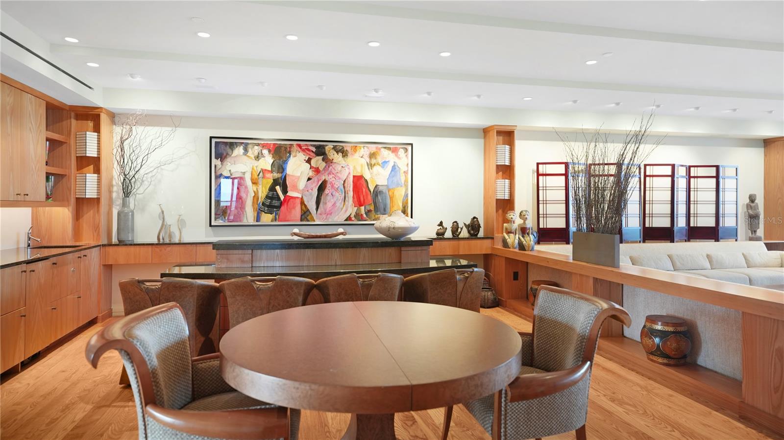 L AMBIANCE AT LONGBOAT KEY CLUB PH 02 - Residential