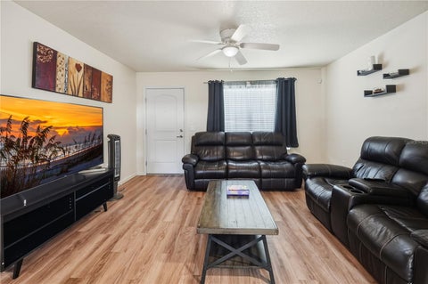 143 W 13th Street, Apopka, FL 32703