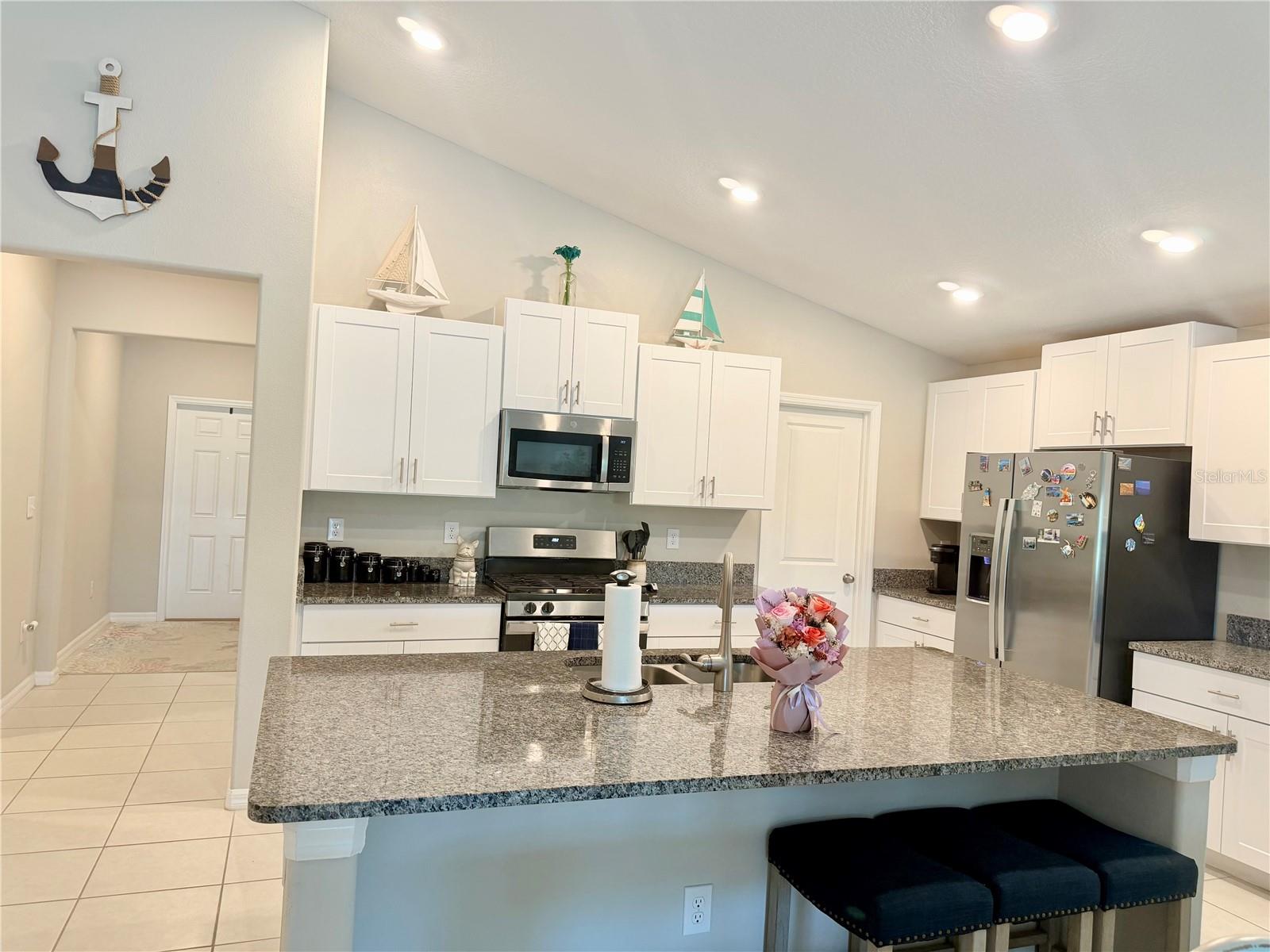 BELMONT SOUTH PH 2F - Residential