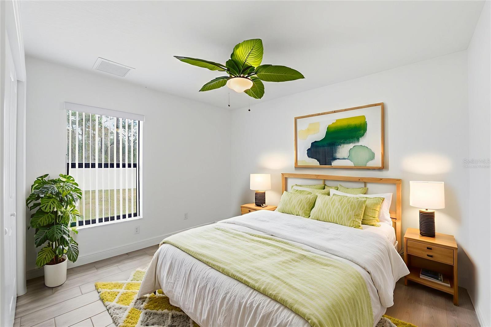 ROYAL HIGHLANDS - Residential