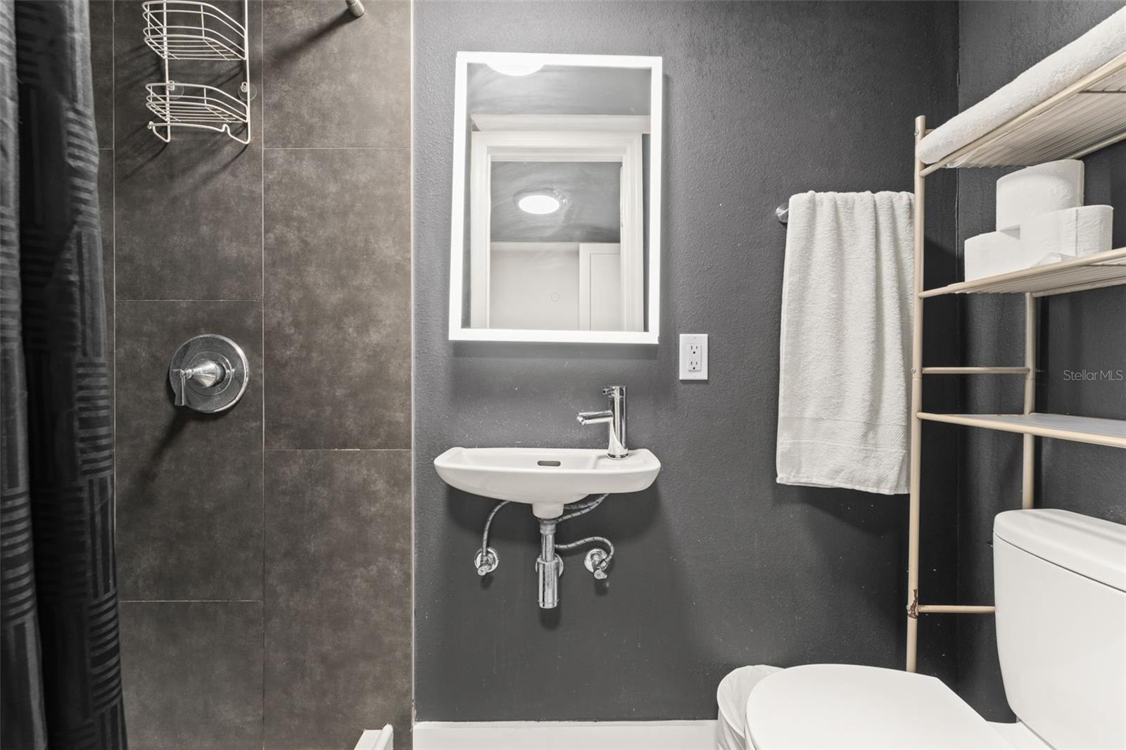 ROSEMERE ANX - Residential Income