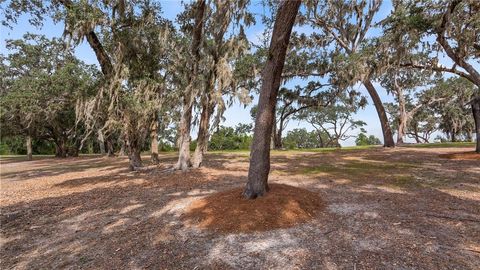 A home in GROVELAND