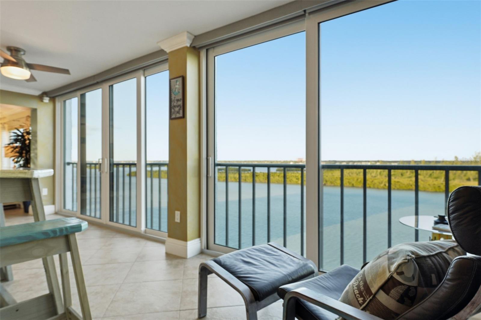 POINTE ON MIDNIGHT PASS - Residential