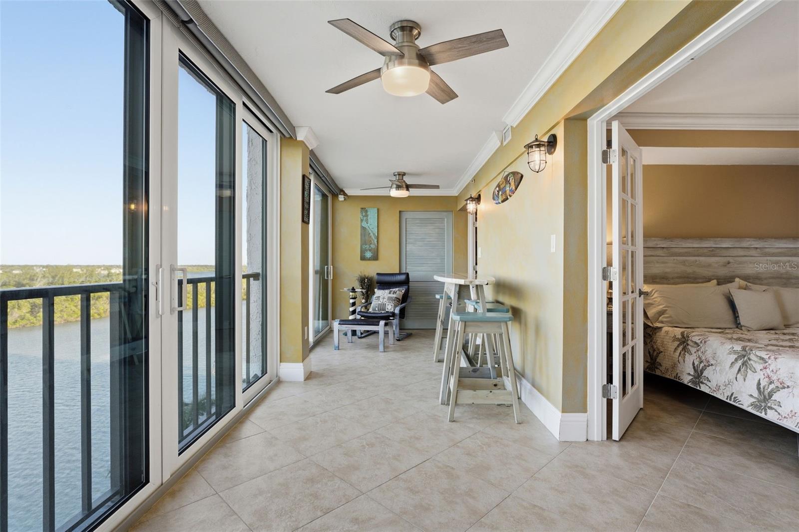 POINTE ON MIDNIGHT PASS - Residential