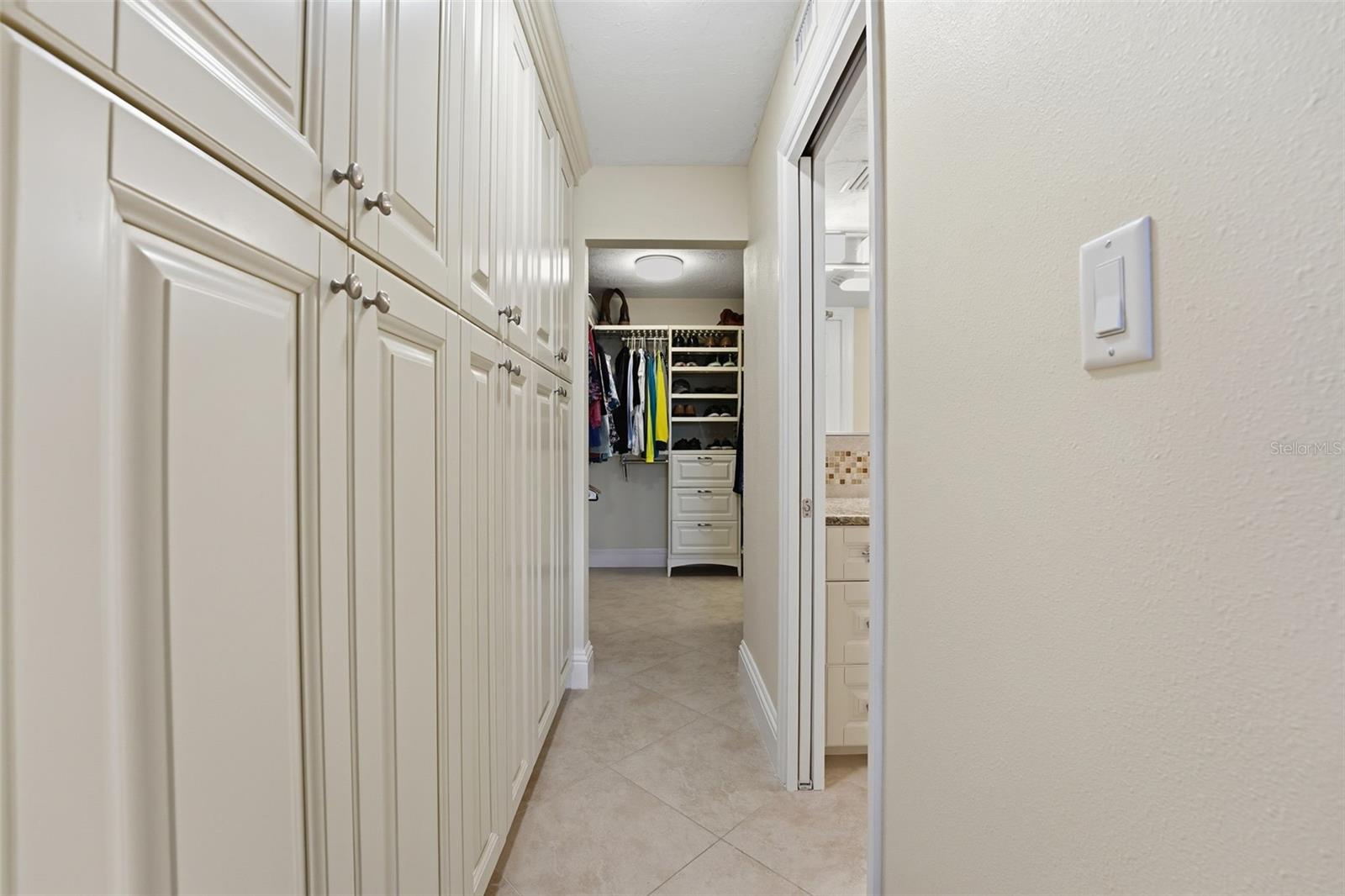 POINTE ON MIDNIGHT PASS - Residential