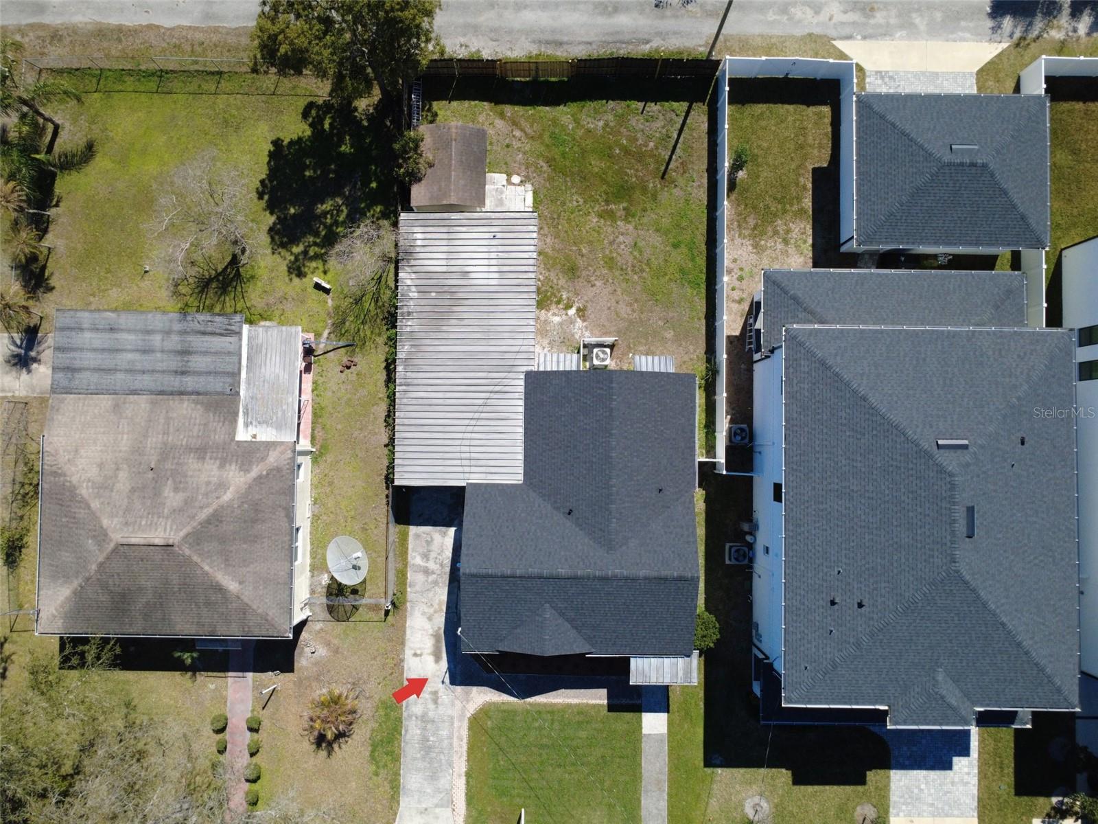 SUBURB ROYAL - Residential Lease