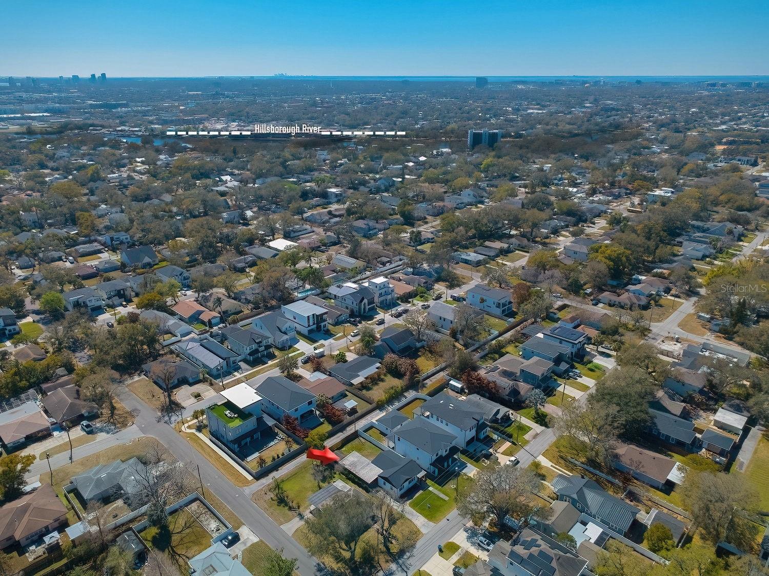 SUBURB ROYAL - Residential Lease