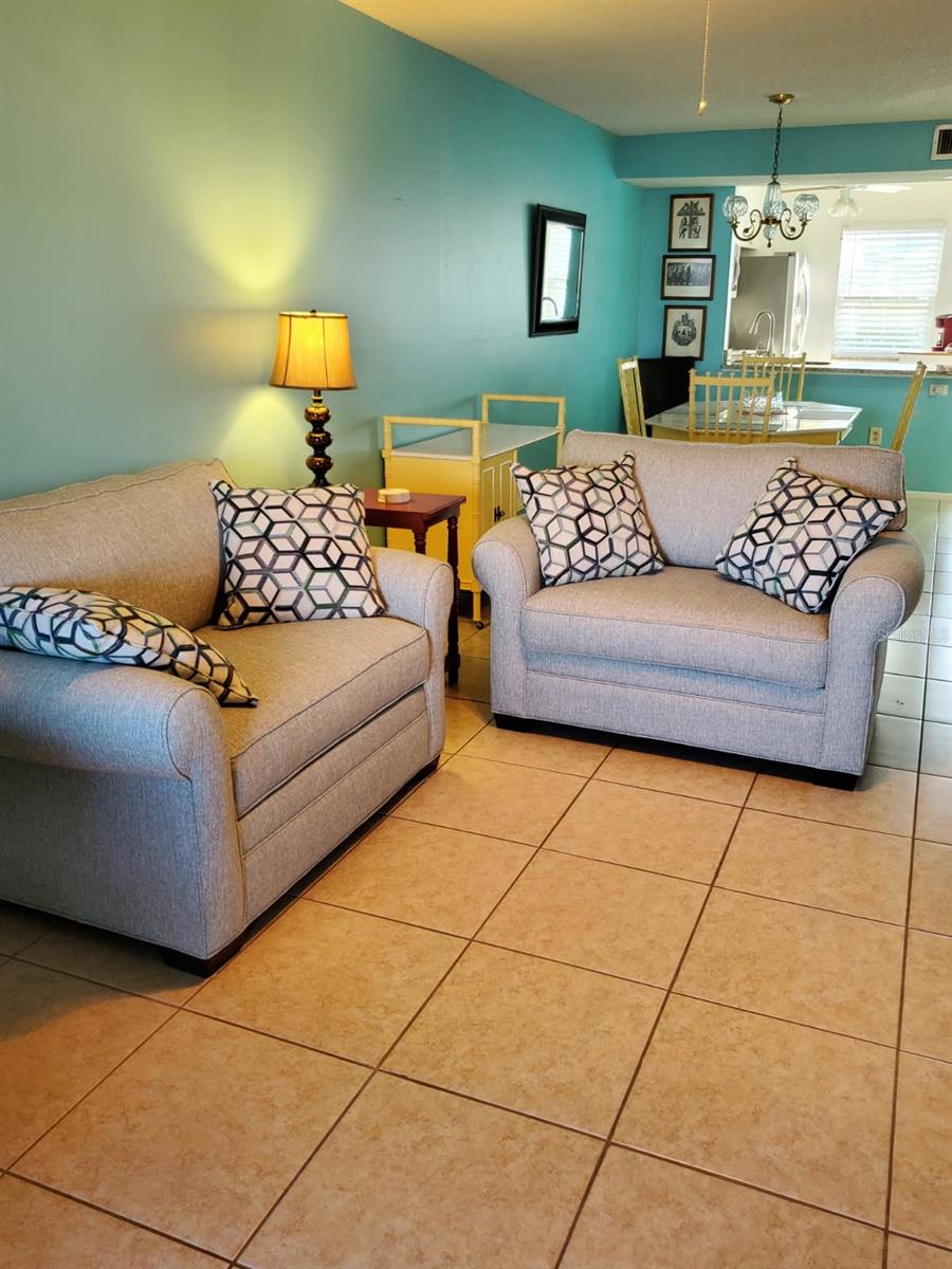 11135 CARRIAGE HILL DRIVE 3