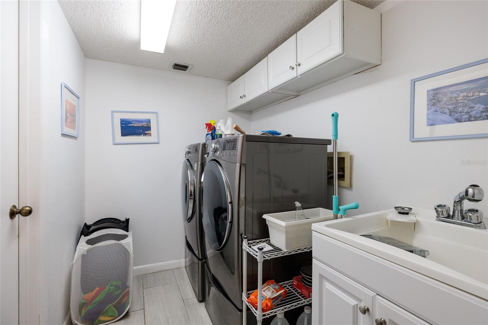 KIPPS COLONY AT PASADENA YACHT/CNTRY CLUB - Residential