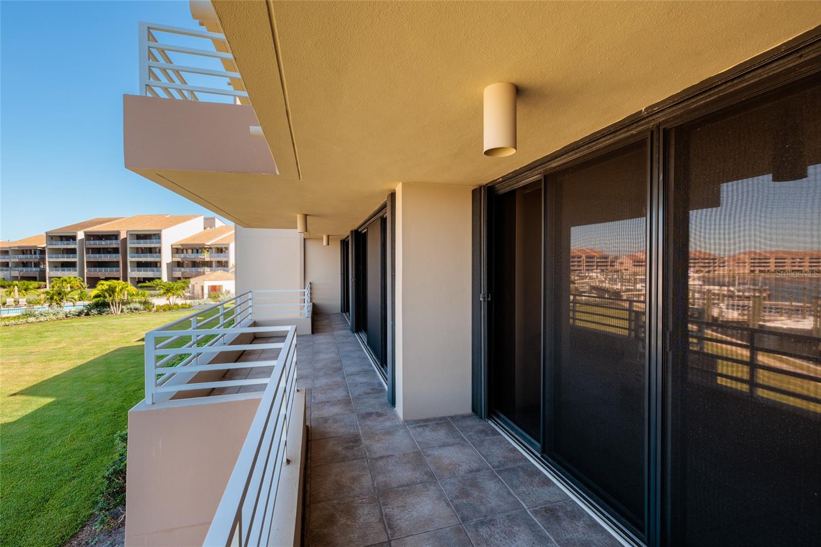 KIPPS COLONY AT PASADENA YACHT/CNTRY CLUB - Residential