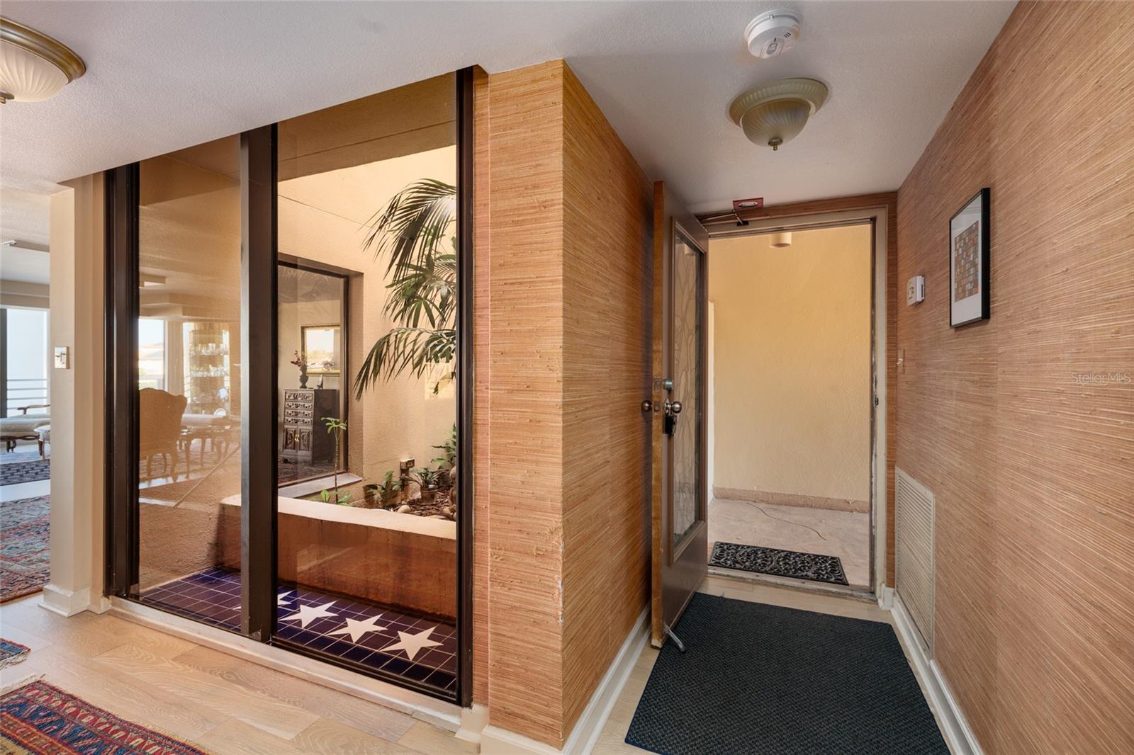 KIPPS COLONY AT PASADENA YACHT/CNTRY CLUB - Residential