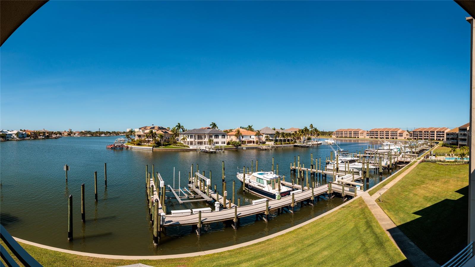 KIPPS COLONY AT PASADENA YACHT/CNTRY CLUB - Residential