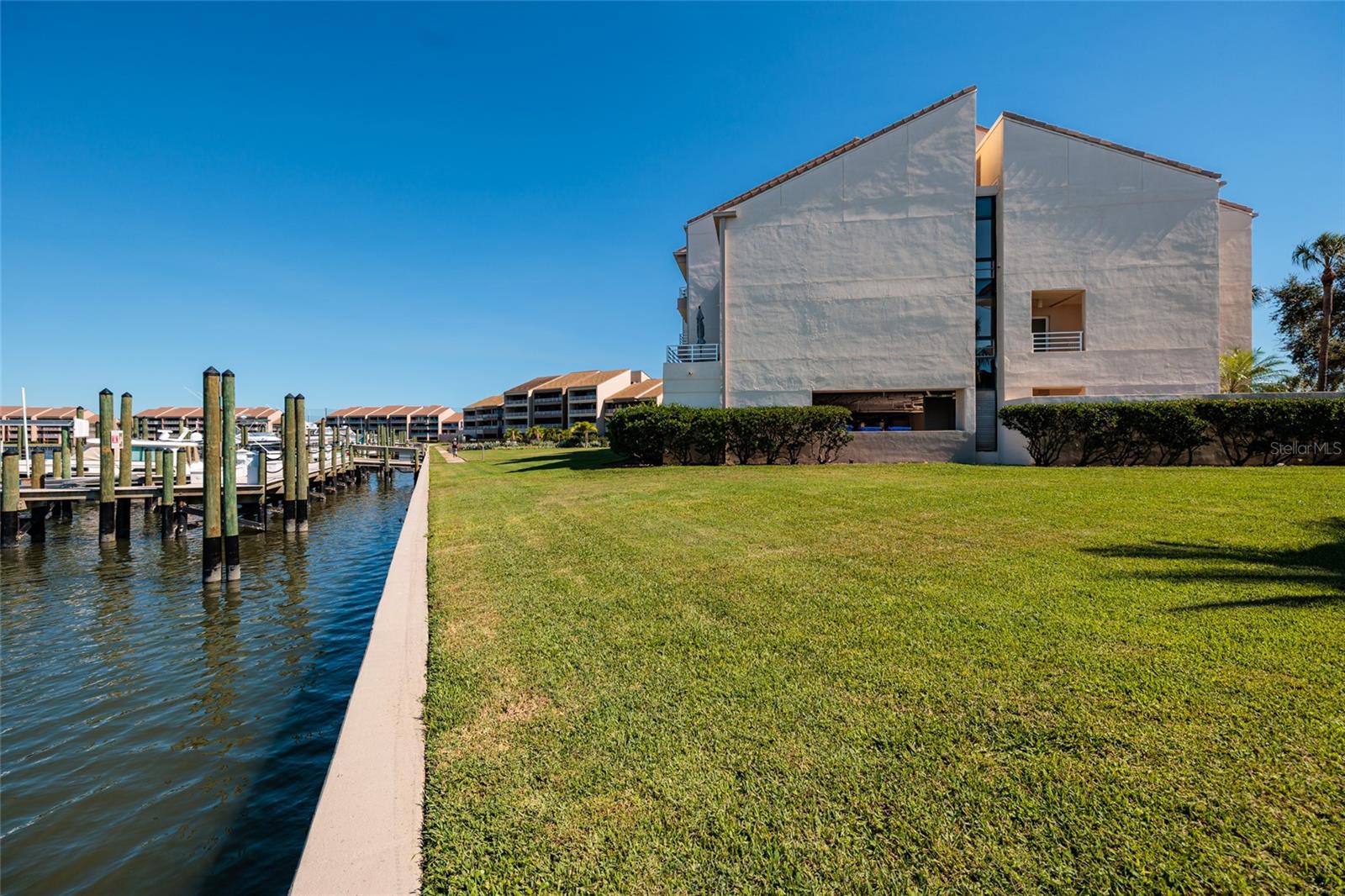 KIPPS COLONY AT PASADENA YACHT/CNTRY CLUB - Residential