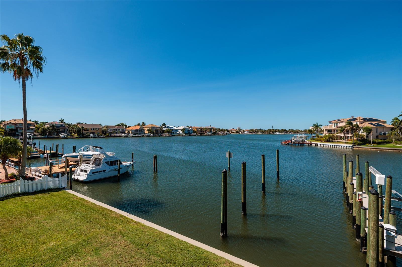 KIPPS COLONY AT PASADENA YACHT/CNTRY CLUB - Residential