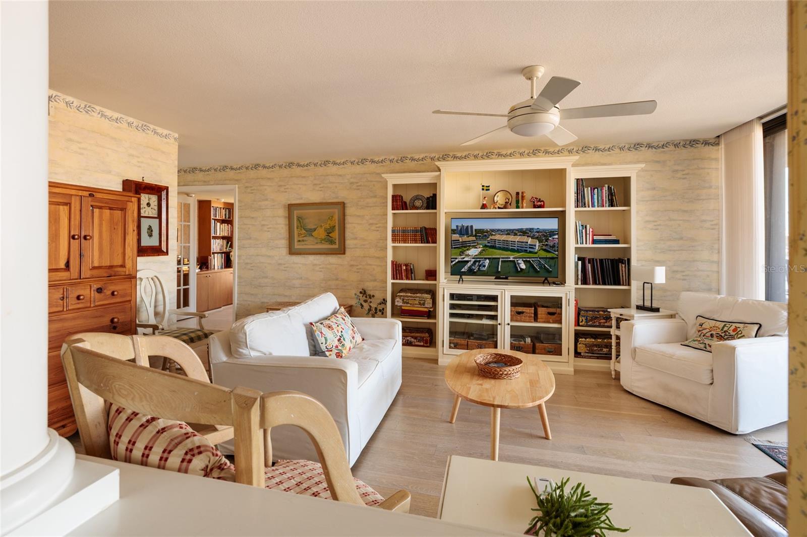 KIPPS COLONY AT PASADENA YACHT/CNTRY CLUB - Residential