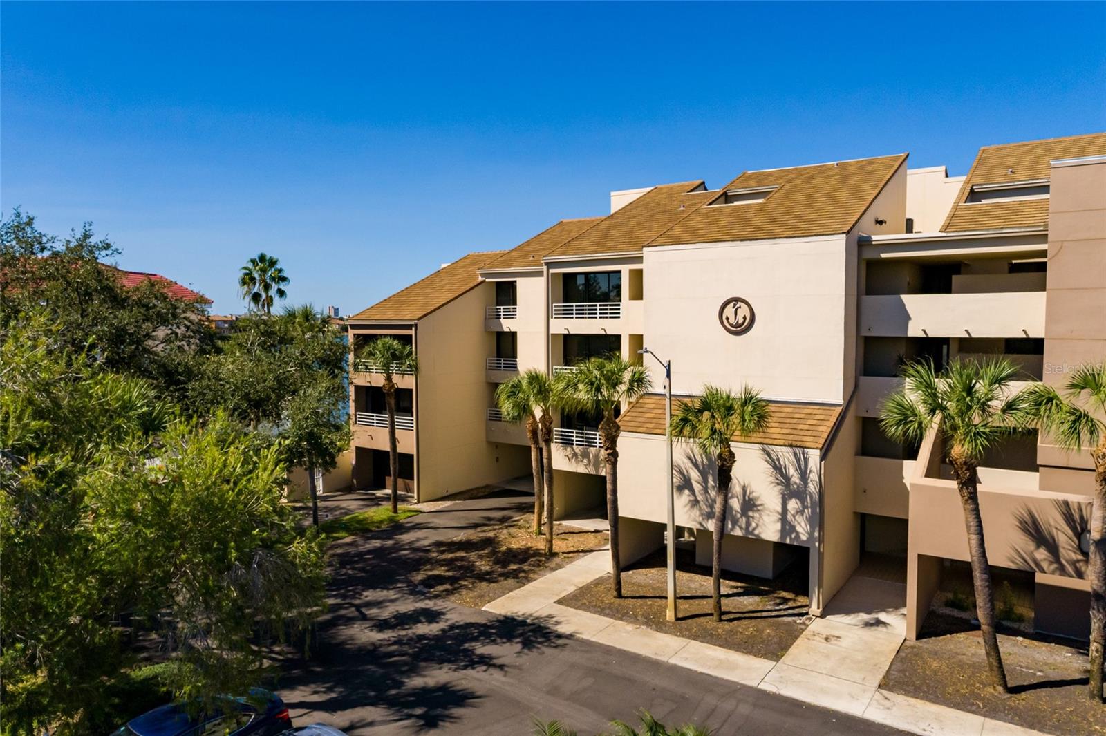 KIPPS COLONY AT PASADENA YACHT/CNTRY CLUB - Residential