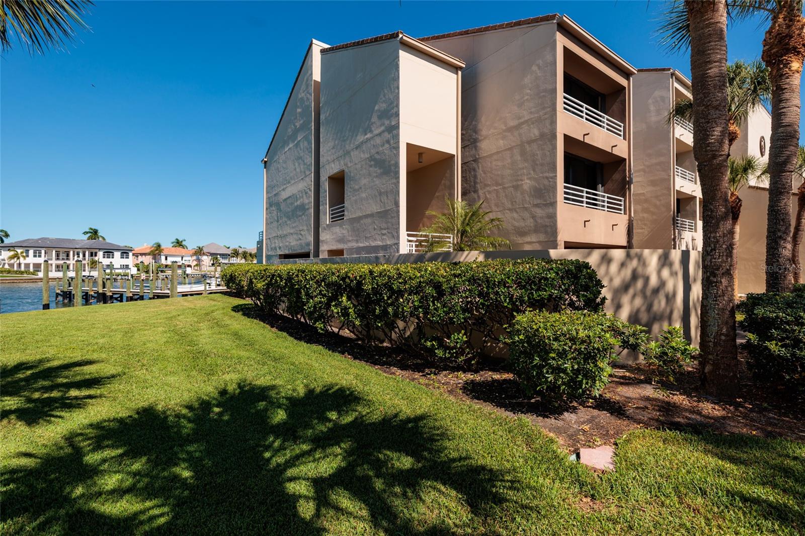 KIPPS COLONY AT PASADENA YACHT/CNTRY CLUB - Residential