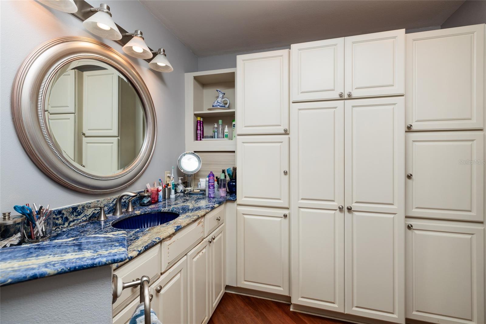 KIPPS COLONY AT PASADENA YACHT/CNTRY CLUB - Residential