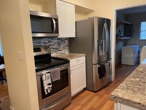 Tiny photo for 2305 NE 38th Street, Ocala, FL 34479 (MLS # S5140759)