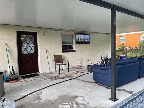 Tiny photo for 2305 NE 38th Street, Ocala, FL 34479 (MLS # S5140759)