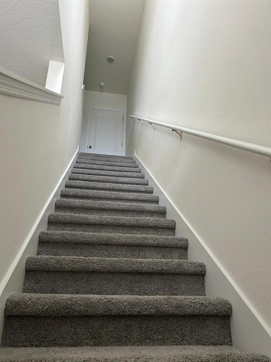 DANBURY/RIDGEWOOD LAKES - Residential