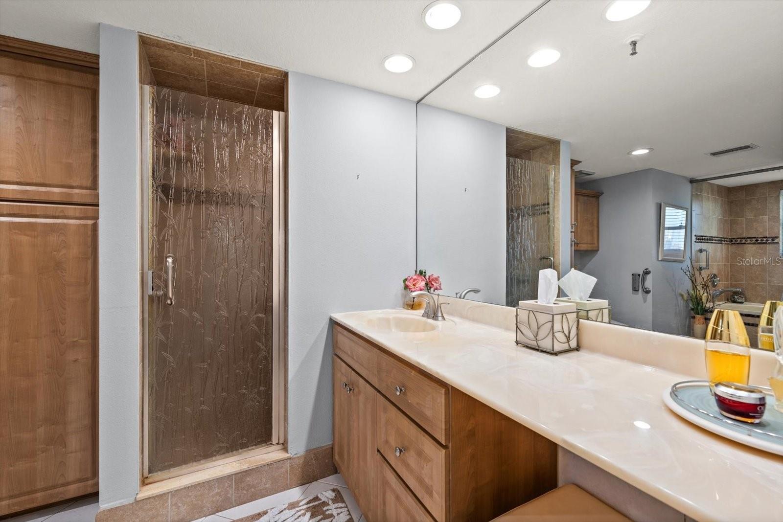 CABANA CLUB CONDO - Residential