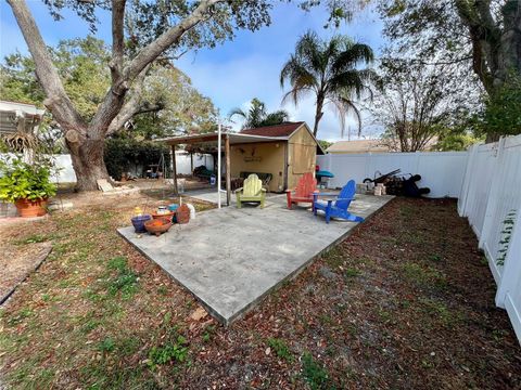 A home in LARGO