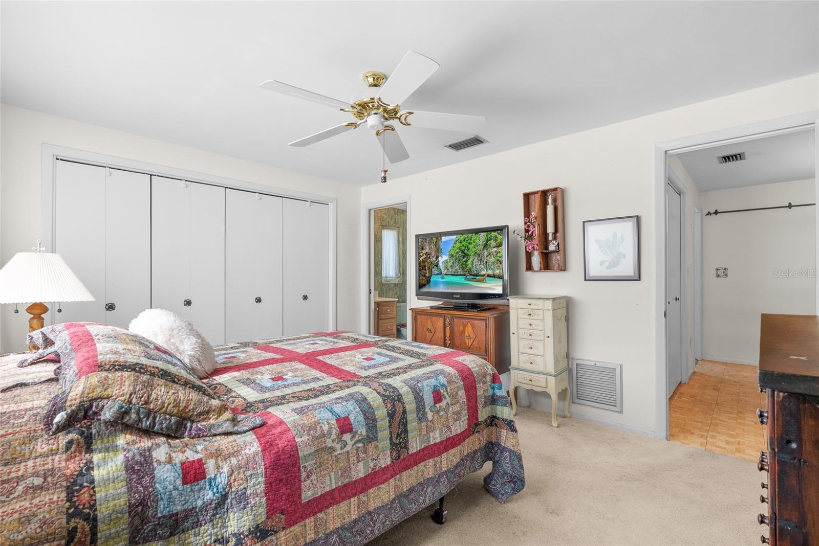 KEENE LAKE MANOR - Residential