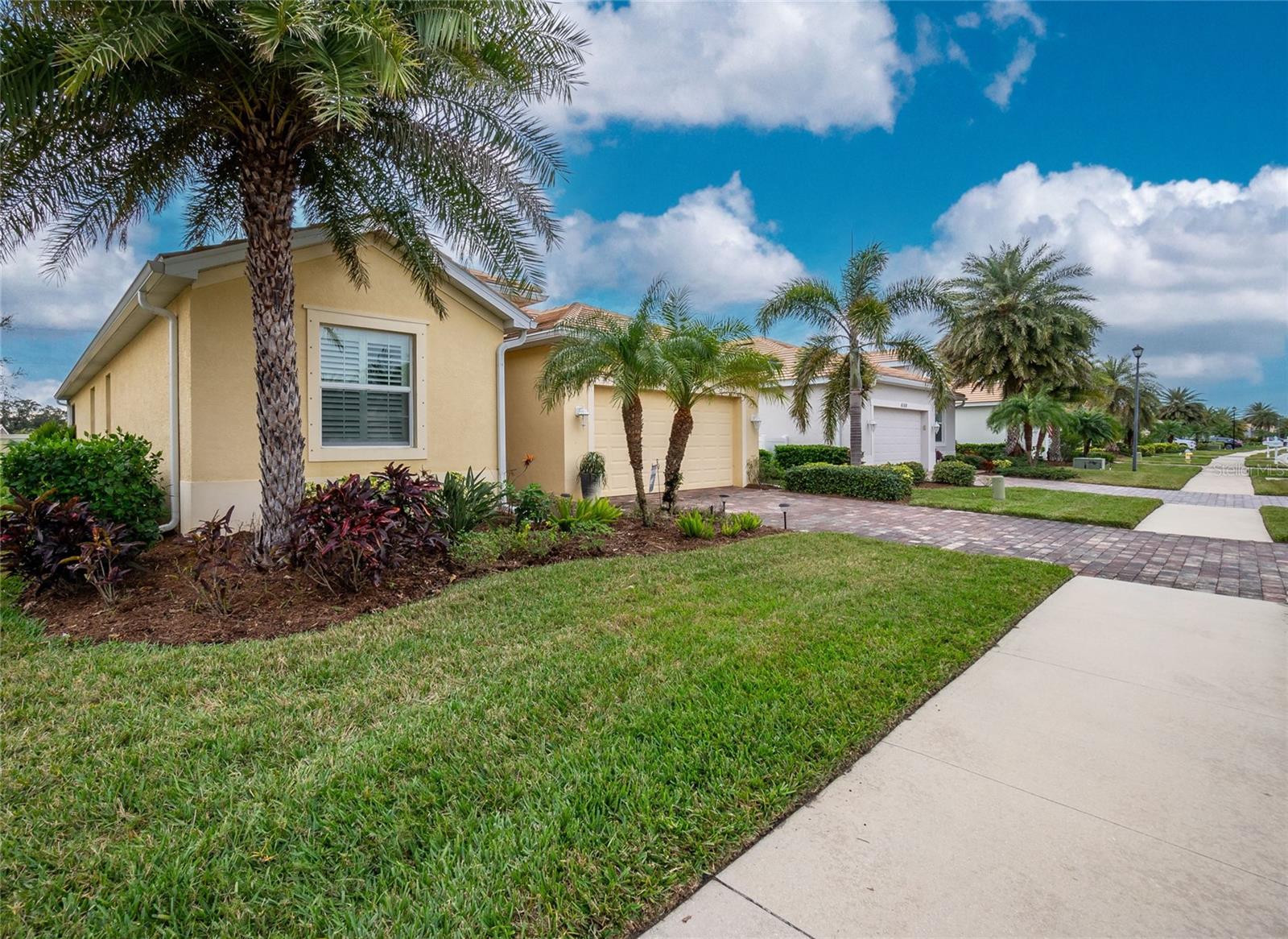 6139 GRAND CYPRESS BOULEVARD
