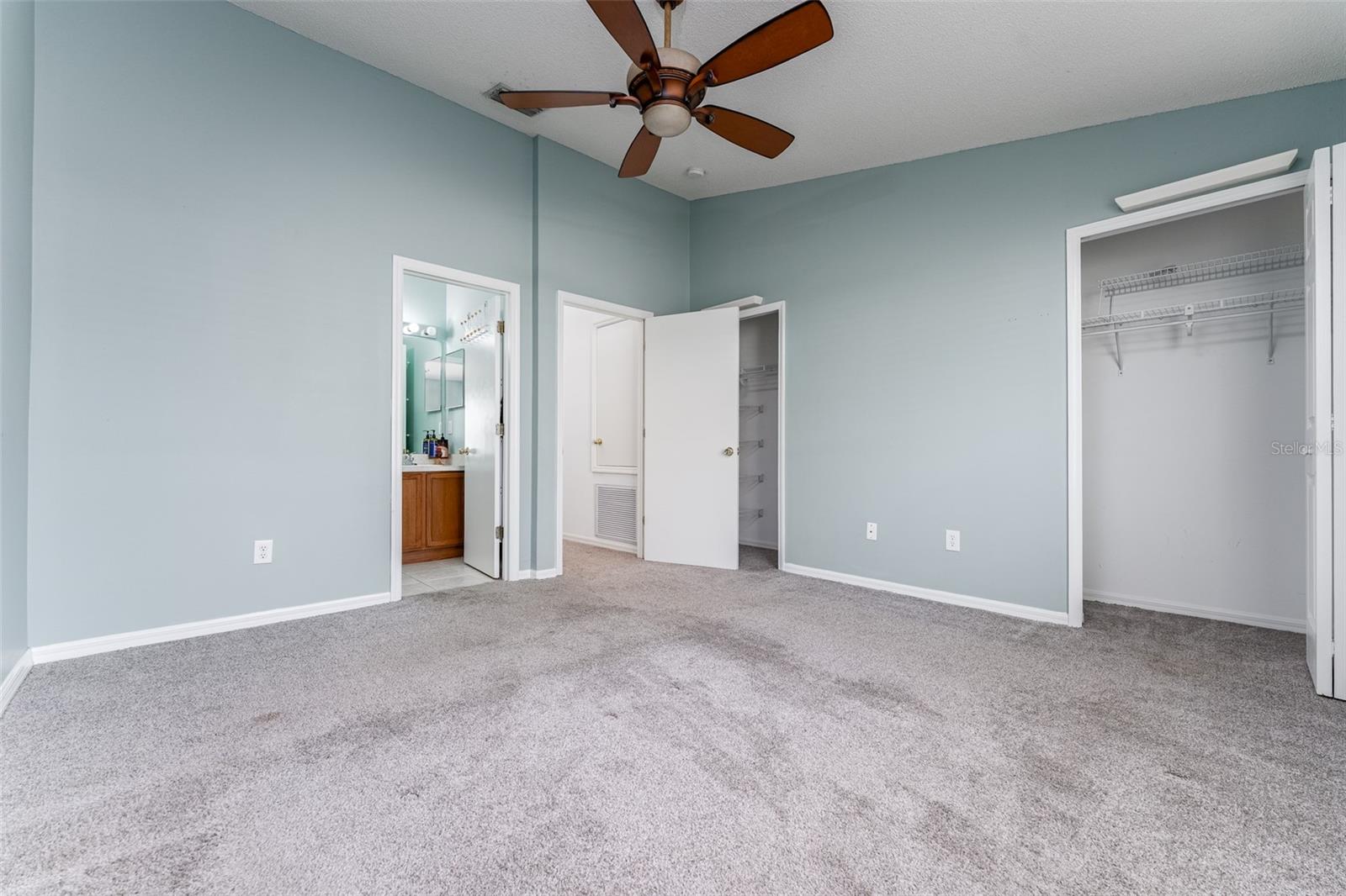 OSPREY RUN TWNHMS PH 2 - Residential