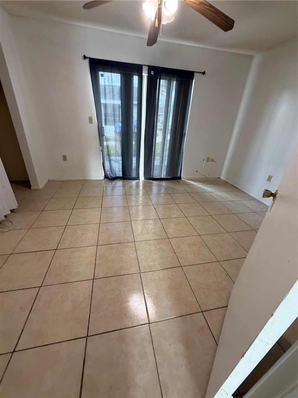 Photo of 6 Lake Villa Way, Kissimmee, FL 34743 (MLS # S5146454)