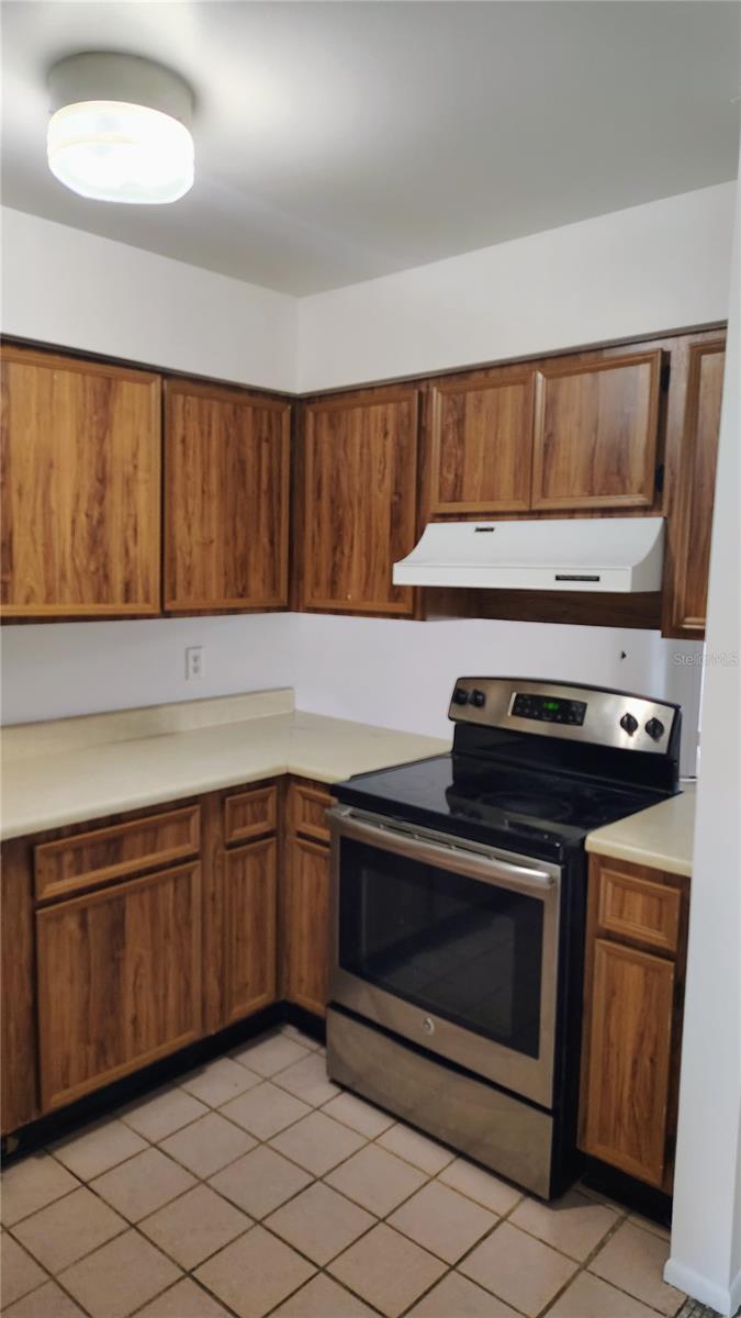 BVL UNIT 1 - Residential Lease