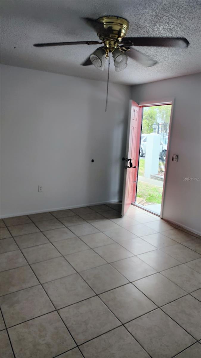 BVL UNIT 1 - Residential Lease