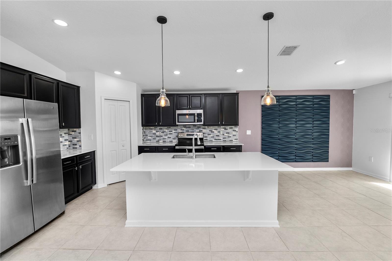 ORCHID TER PH 2 - Residential