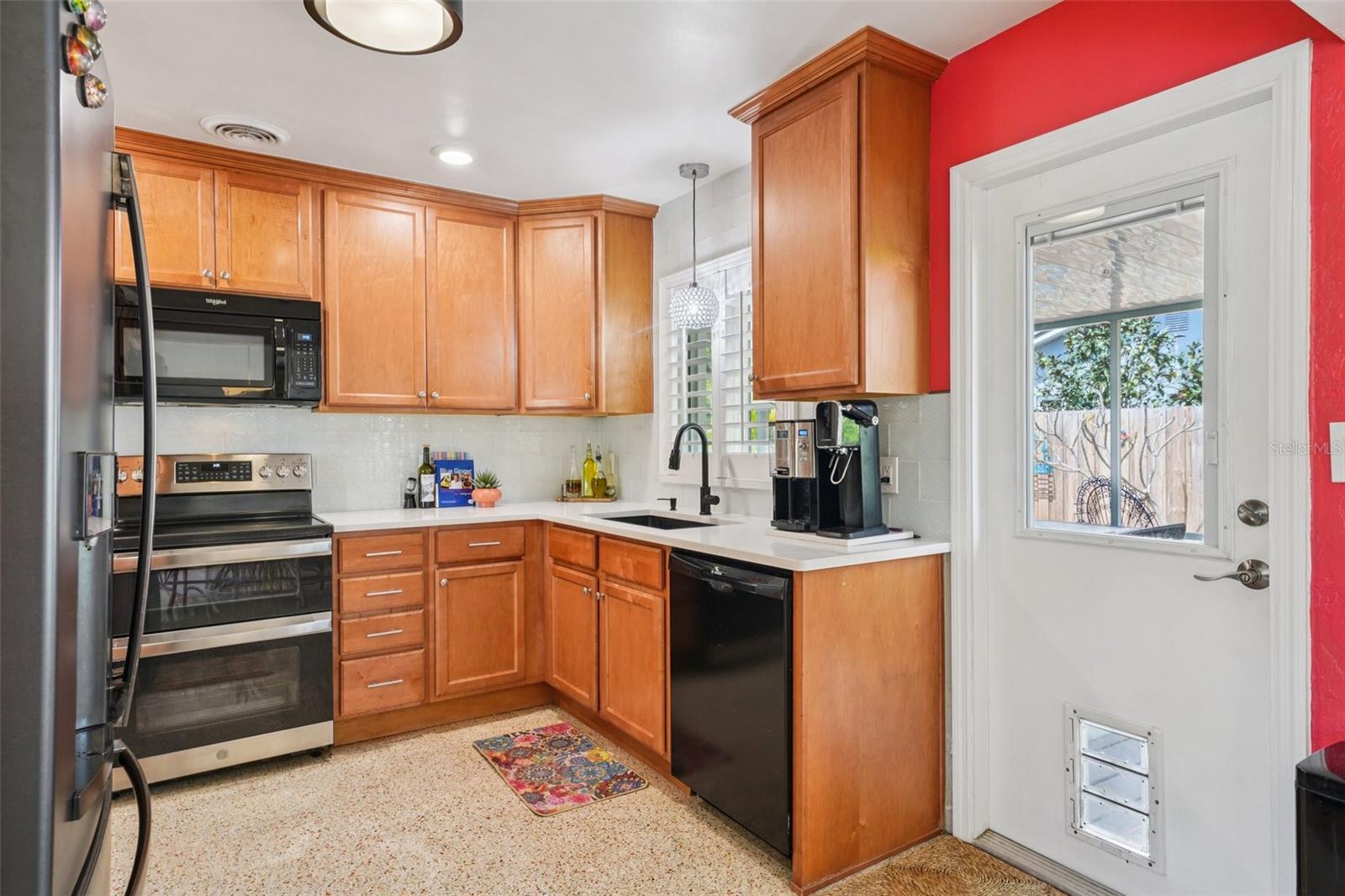 HOLIDAY PARK 1ST ADD - Residential