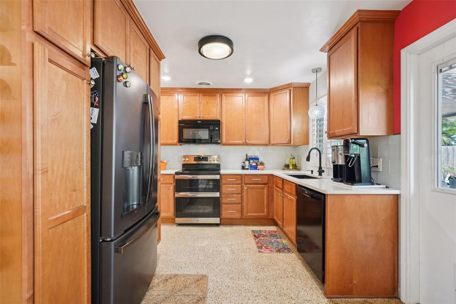 HOLIDAY PARK 1ST ADD - Residential