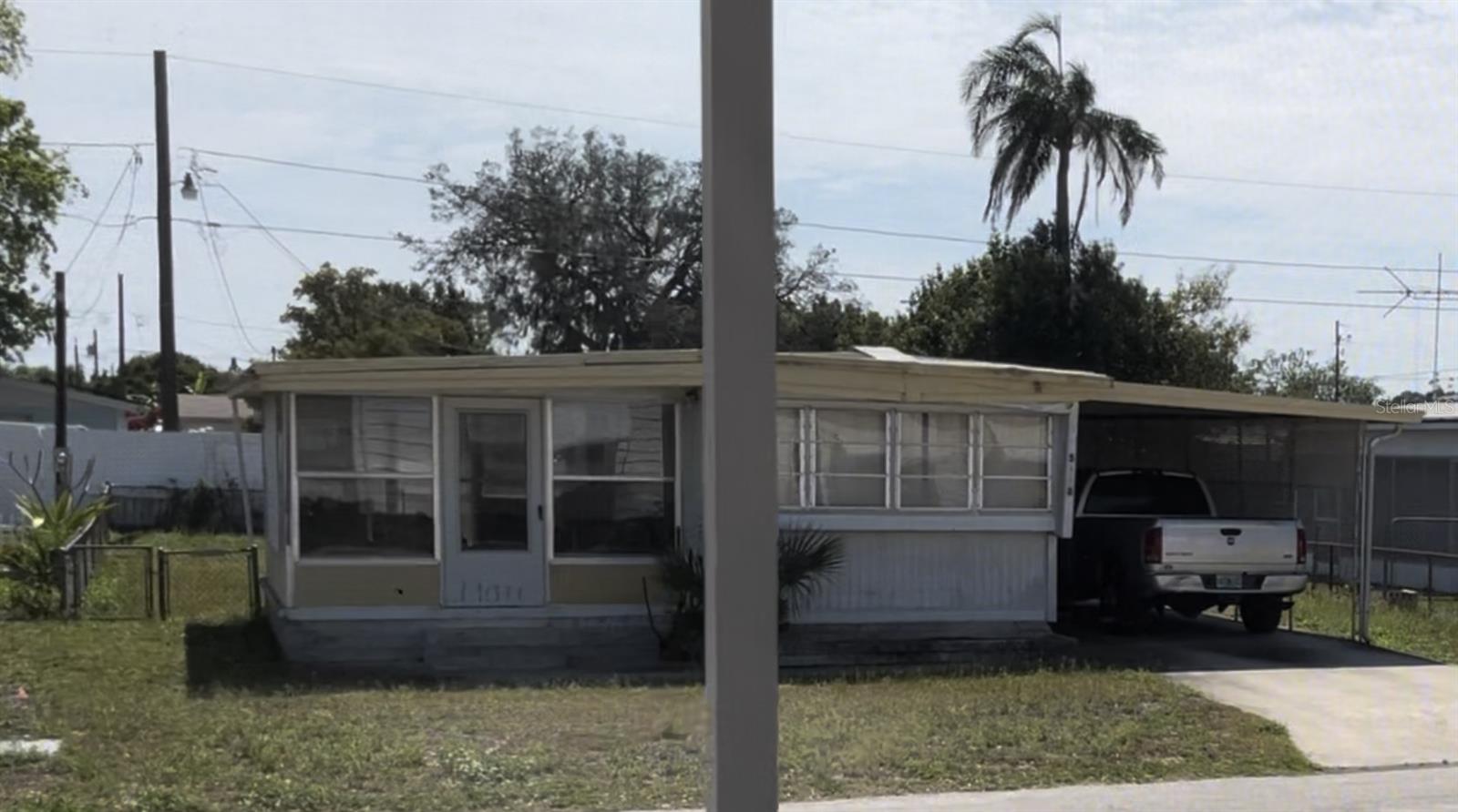 1 Bed 1 Bath, FL 34690