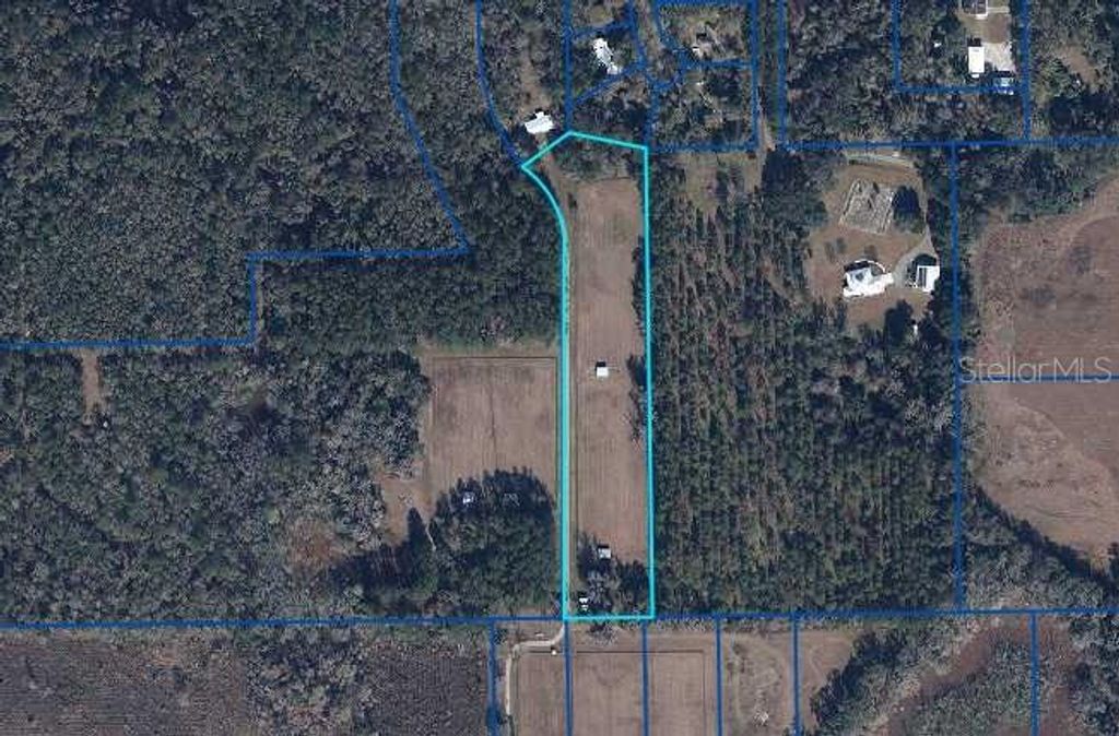 Photo of Tbd NW 71st Terrace, Gainesville, FL 32653 (MLS # GC539736)