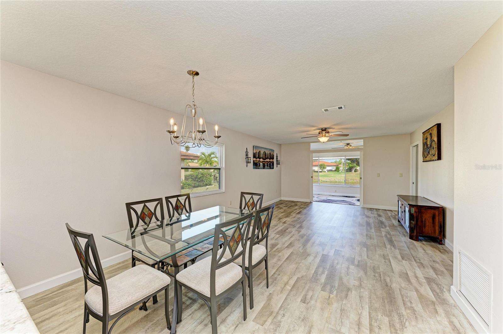 CAMBRIDGE VILLAGE - Residential