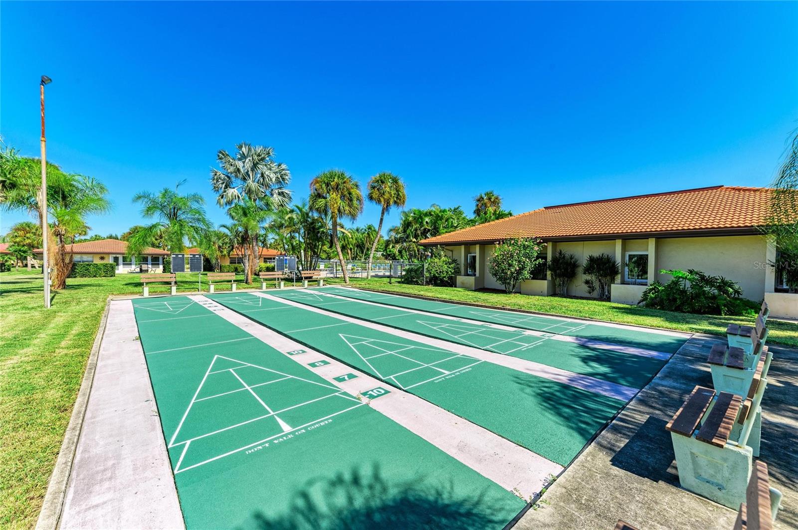 CAMBRIDGE VILLAGE - Residential