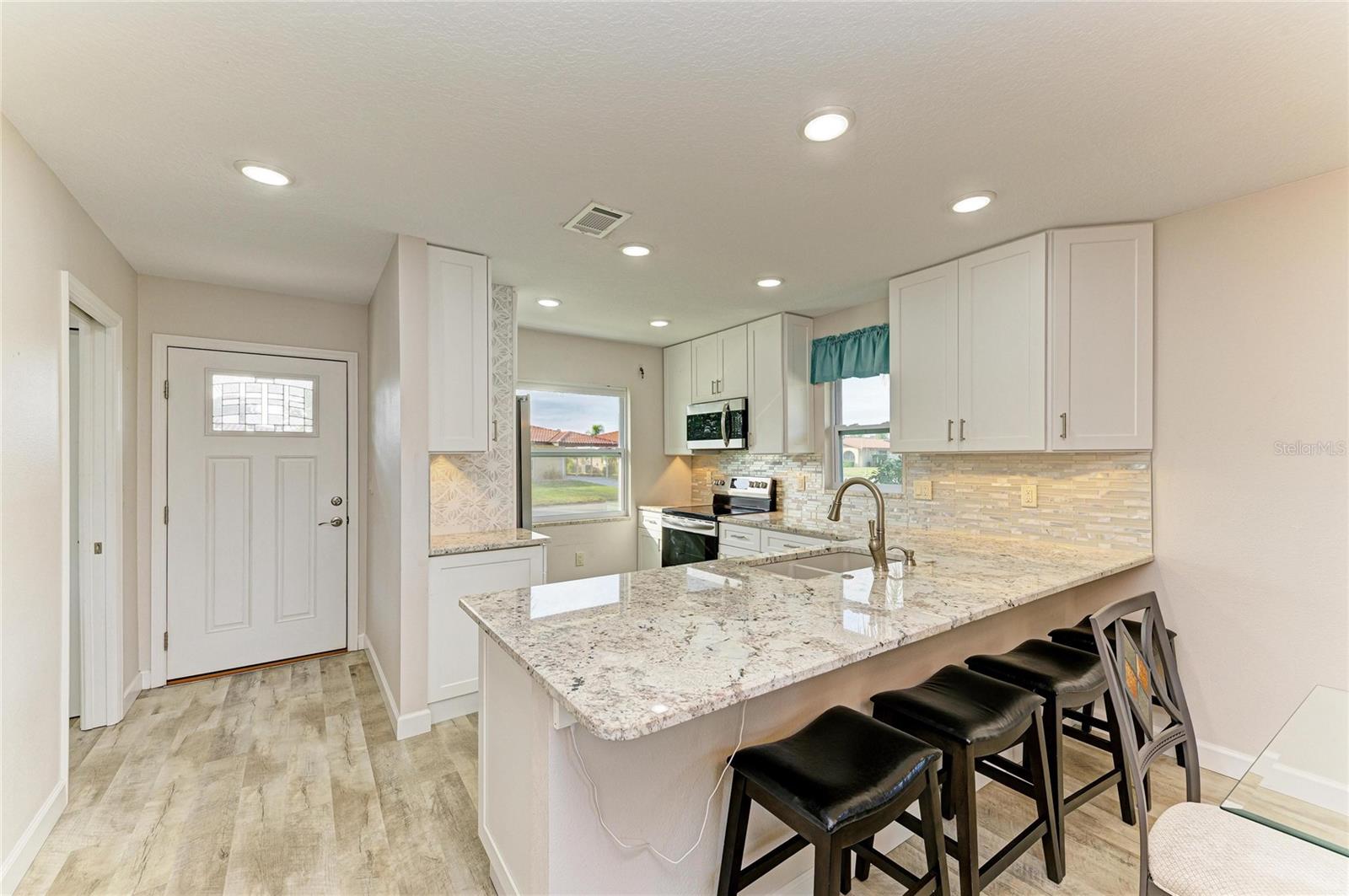 CAMBRIDGE VILLAGE - Residential