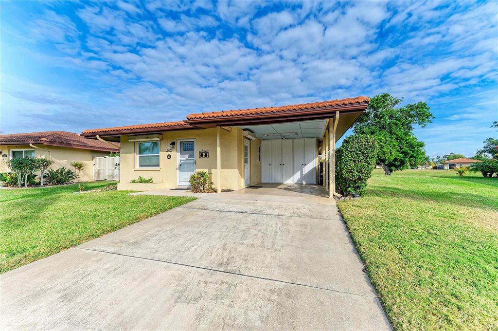 Photo of 6429 Renssalaer Drive, Bradenton, FL 34207 (MLS # A4673477)