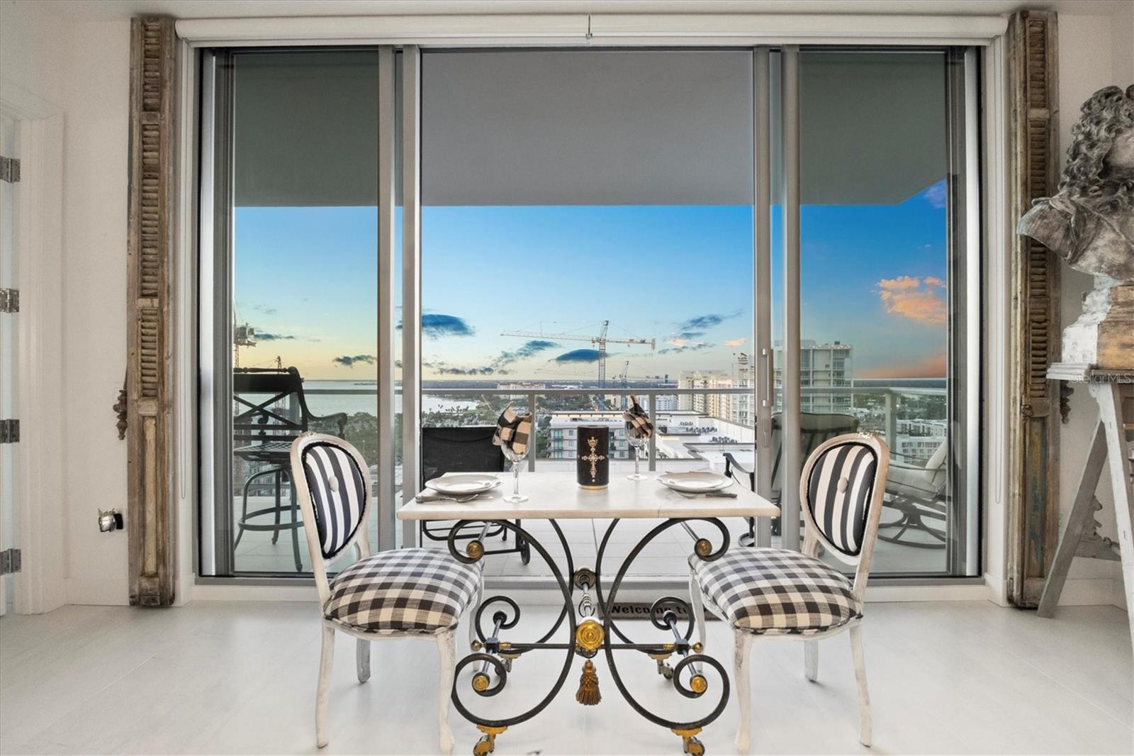 BAYSO SARASOTA - Residential