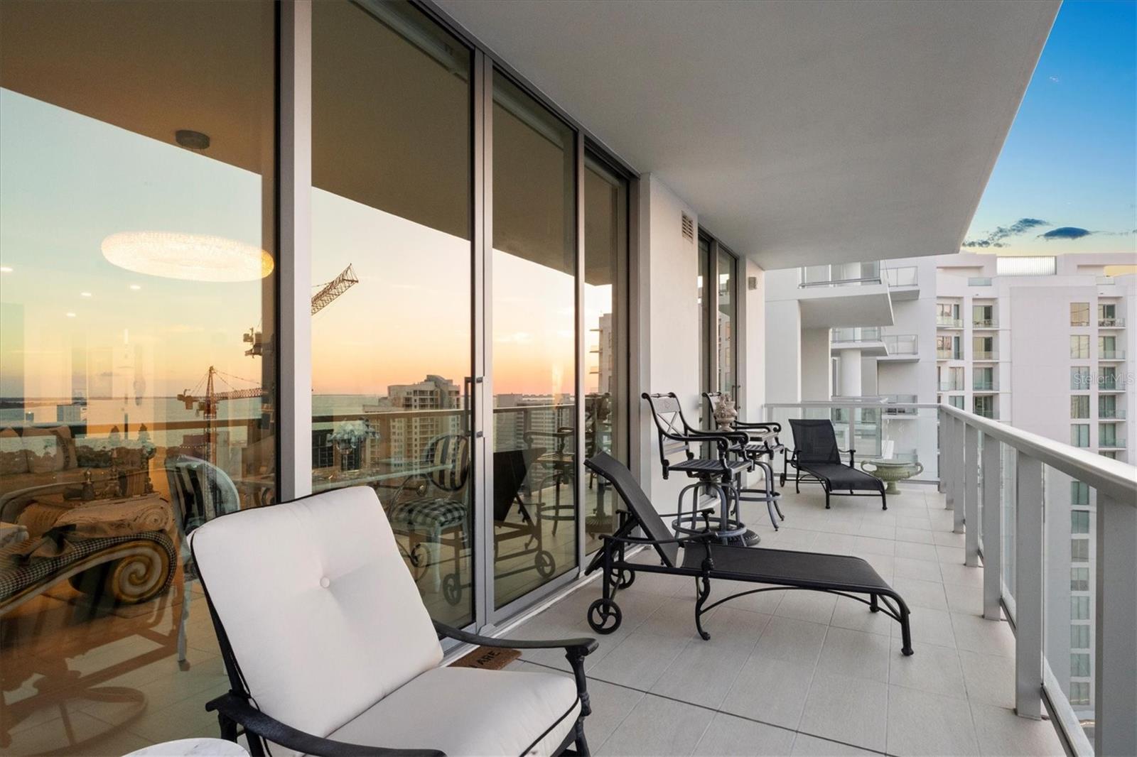 BAYSO SARASOTA - Residential