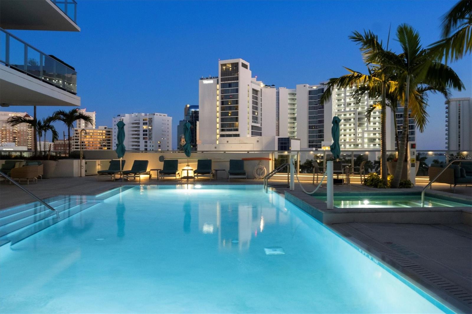 BAYSO SARASOTA - Residential