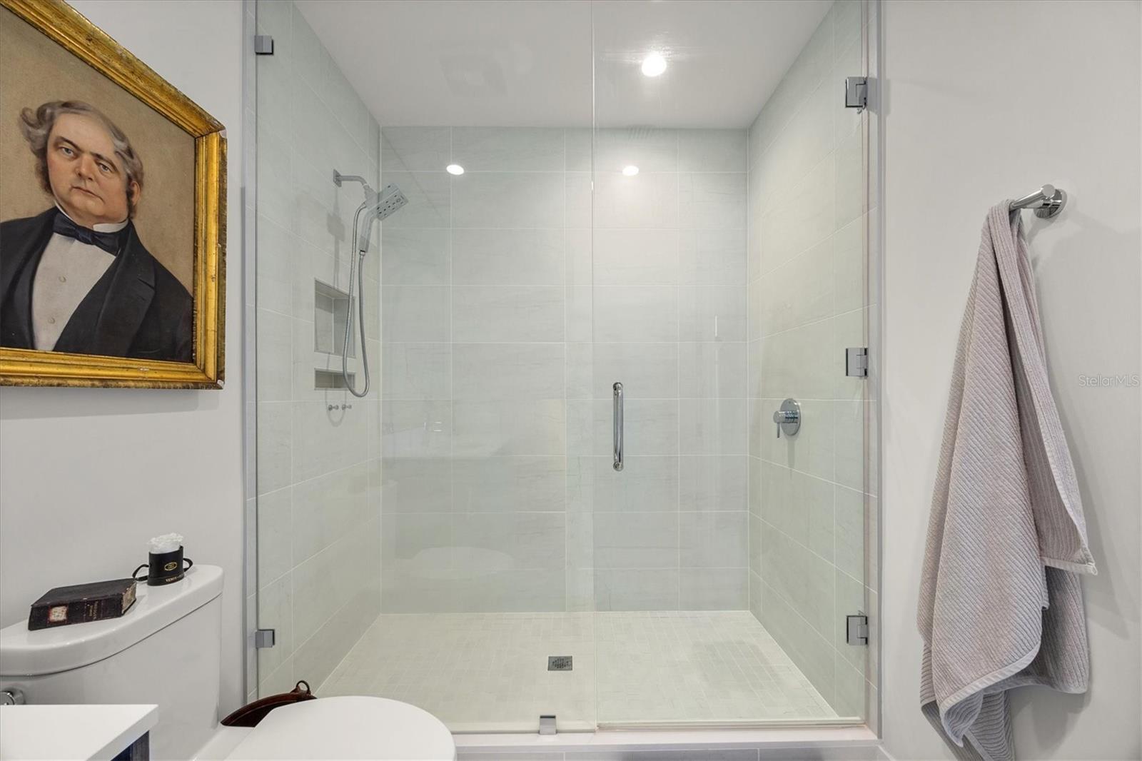 BAYSO SARASOTA - Residential